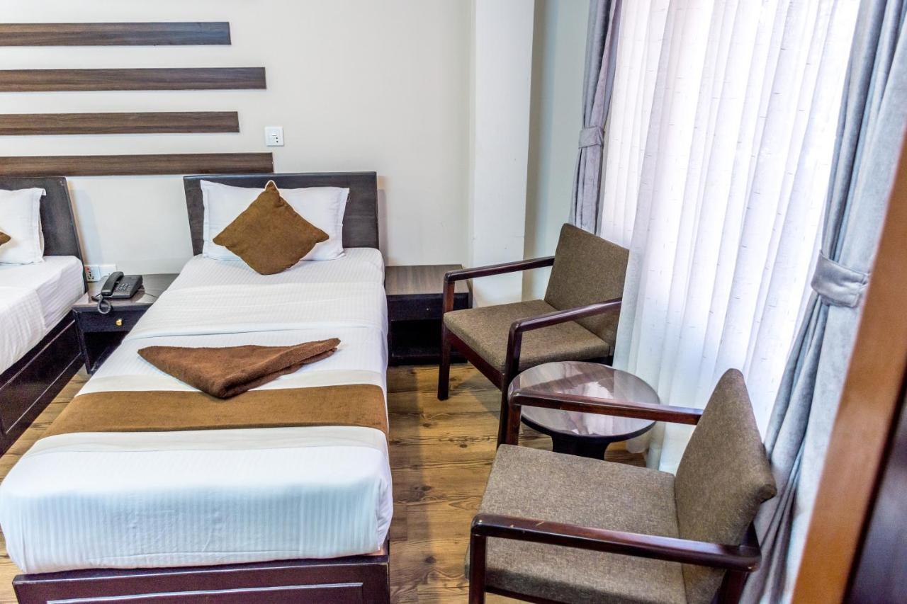 Ausfinn Hotel Metro Inn Katmandu Dış mekan fotoğraf