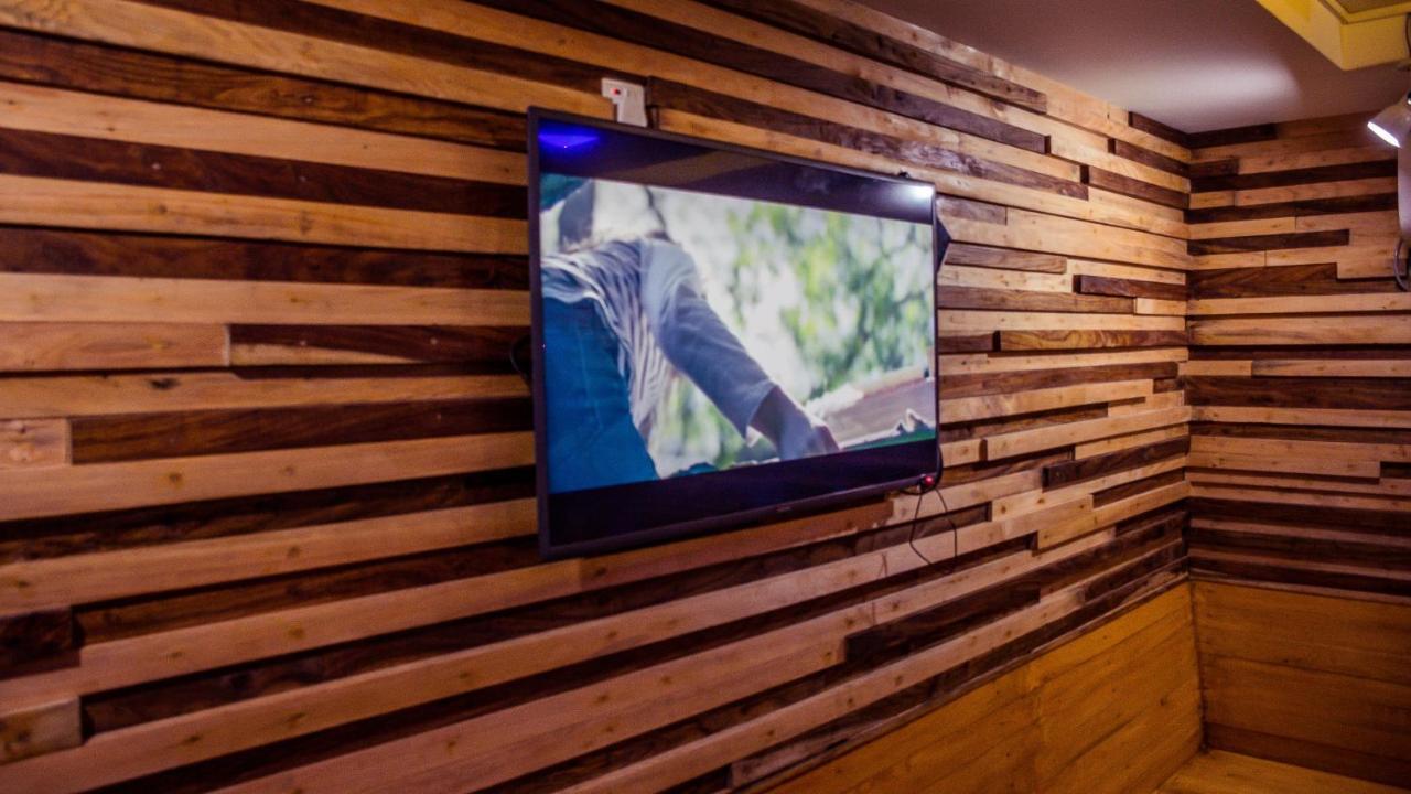 Ausfinn Hotel Metro Inn Katmandu Dış mekan fotoğraf